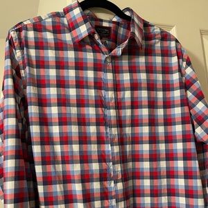 Untuckit Performance stretch button down shirt Xl slim fit